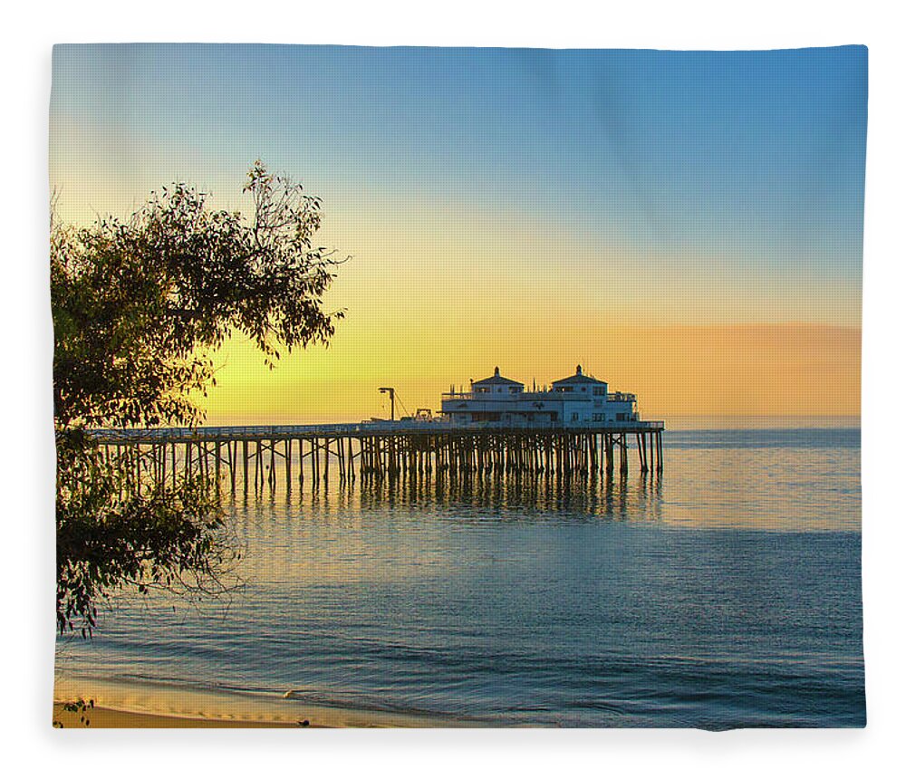 Beach Fleece Blanket featuring the photograph Malibu Sunrise by Matthew DeGrushe
