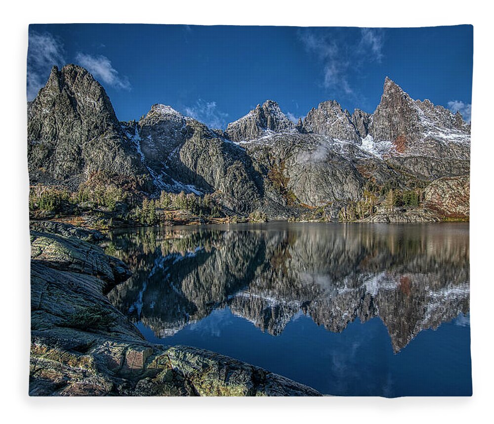 Landscape Fleece Blanket featuring the photograph Minaret Lake by Romeo Victor