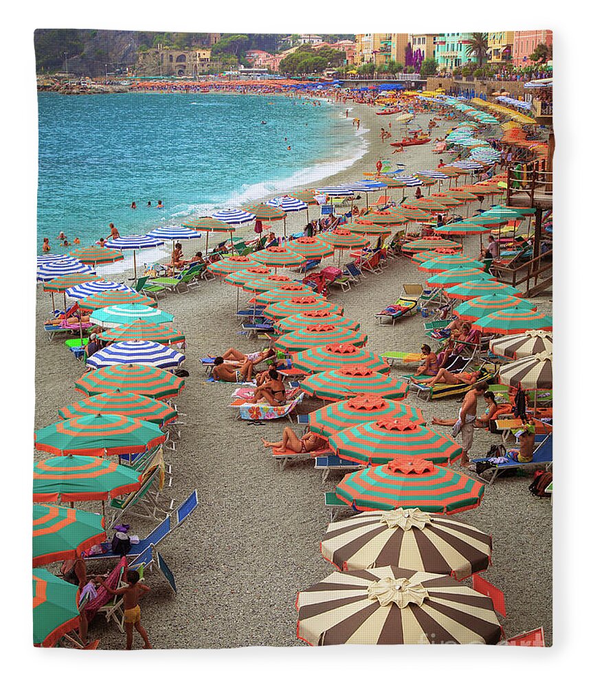 Cinque Fleece Blanket featuring the photograph Monterosso Beach by Inge Johnsson