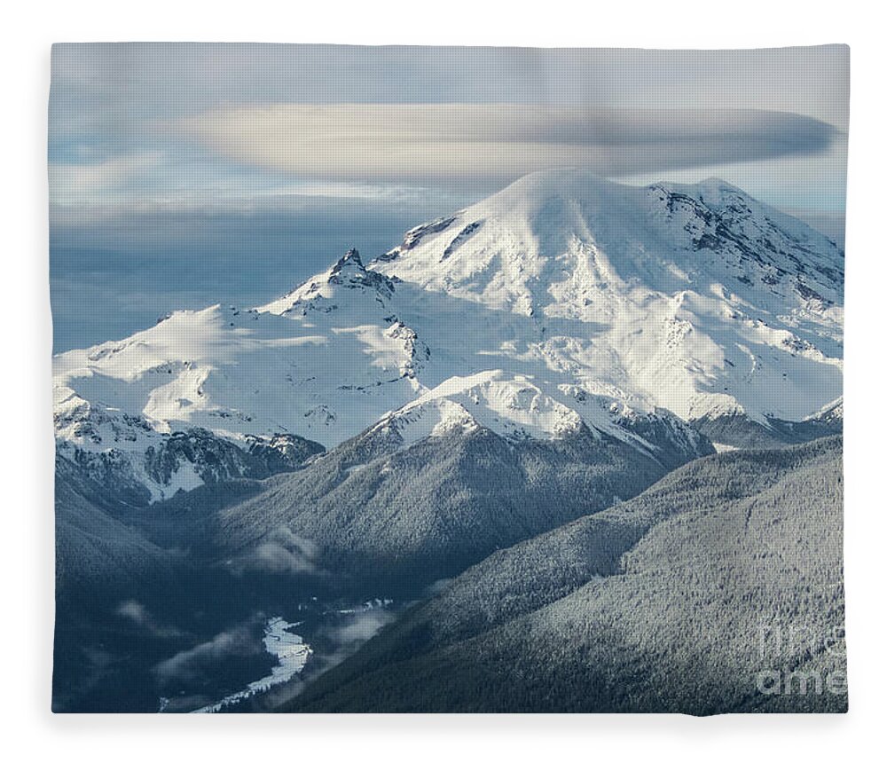 Mount Rainier Fleece Blanket featuring the photograph Mount Rainier with Large Lenticular Cloud by Nancy Gleason