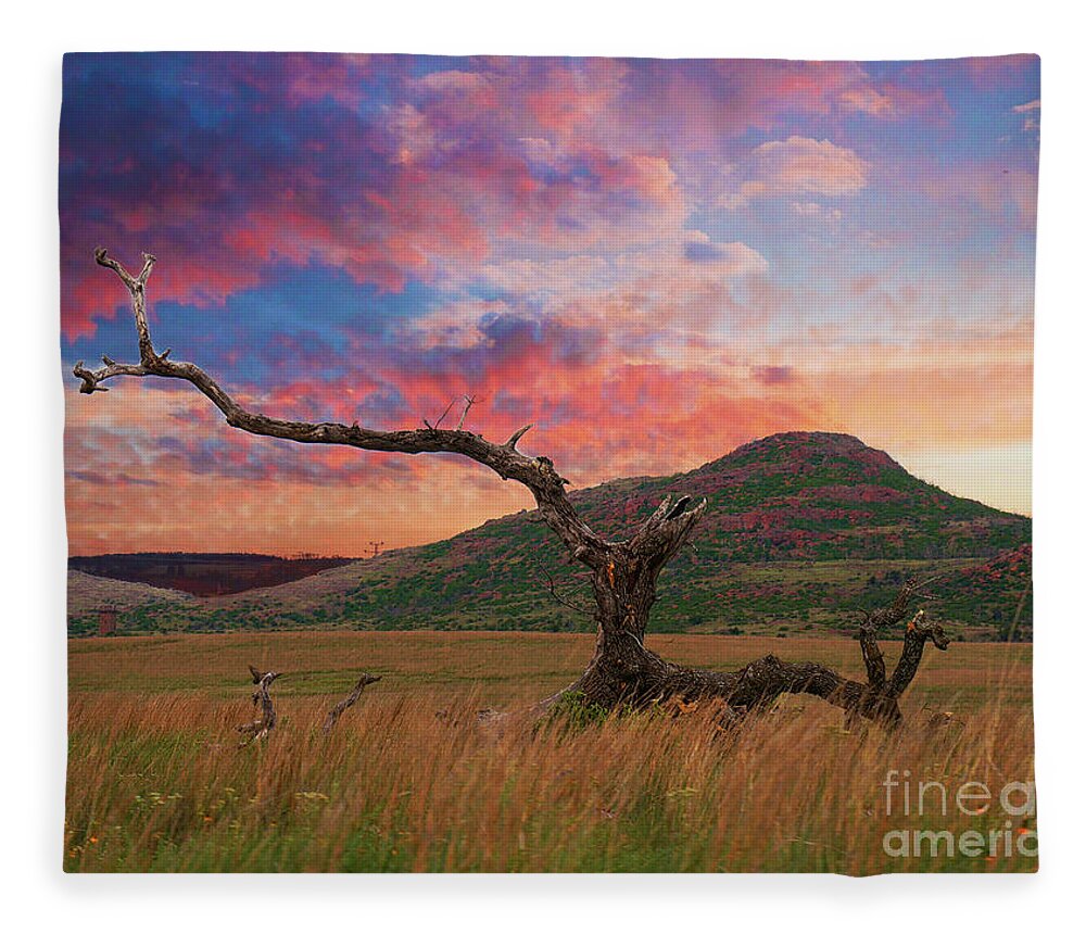 Travel Fleece Blanket featuring the photograph Mountain Sunset by On da Raks
