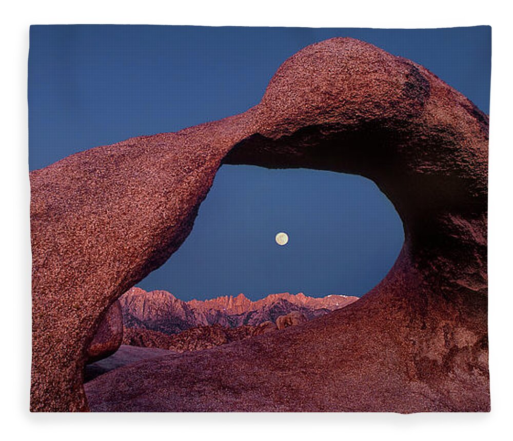 Geological Formations Fleece Blanket featuring the photograph Panoramic Moonset in Arch Alabama Hills California by Dave Welling