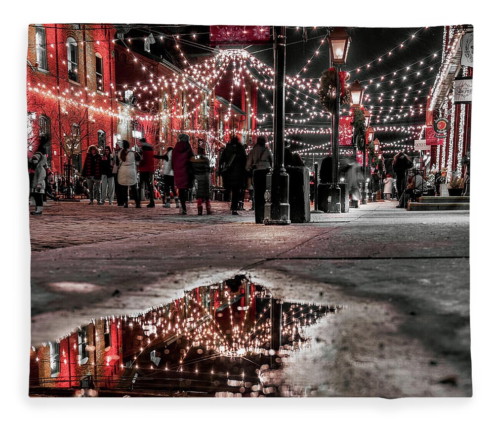 Christmas Fleece Blanket featuring the photograph Peace in the Reflection - ds by Dee Potter