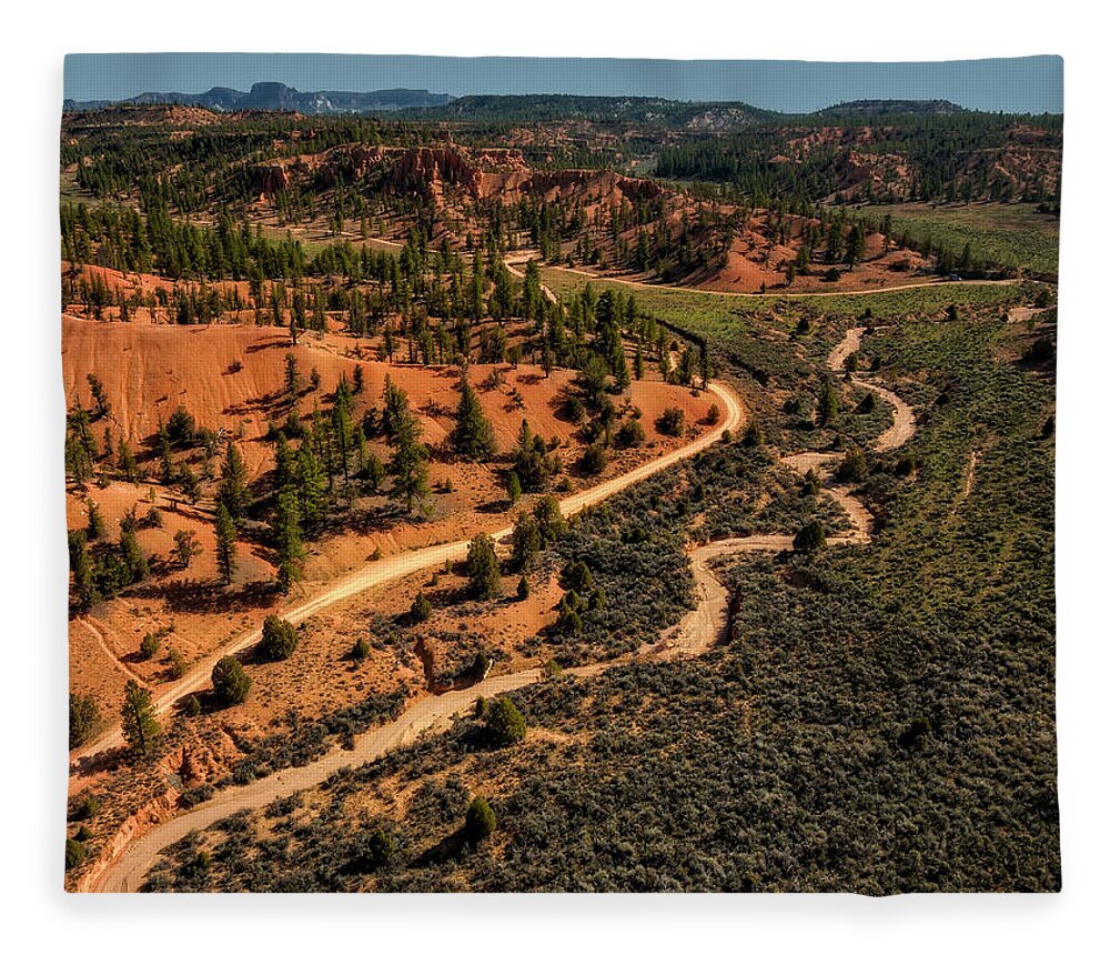 Red Rock Canyon Fleece Blanket featuring the photograph Red Rock State Park Utah by Susan Candelario