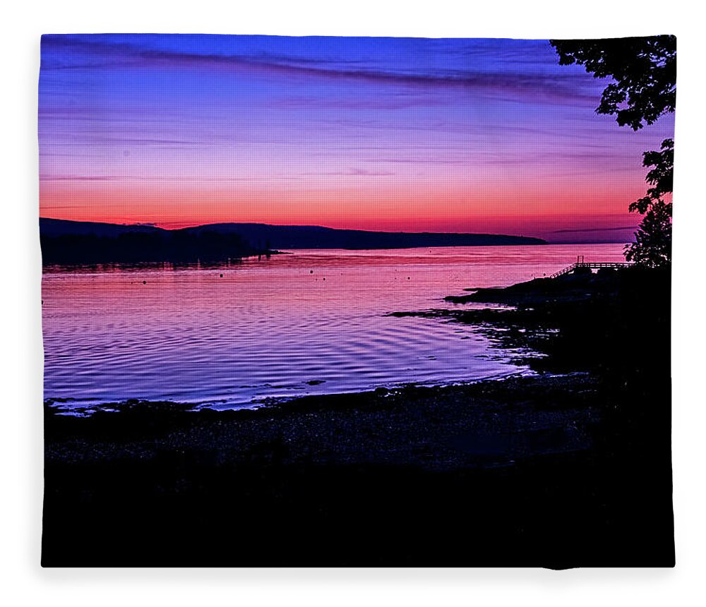 South Freeport Harbor Maine Fleece Blanket featuring the photograph Southwest Harbor Sunrise by Tom Singleton