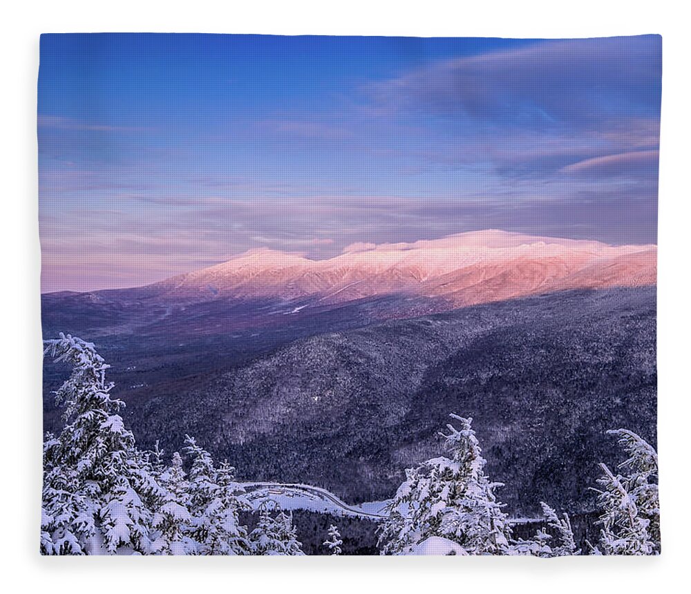 Highland Center Fleece Blanket featuring the photograph Summit Views, Winter On Mt. Avalon by Jeff Sinon