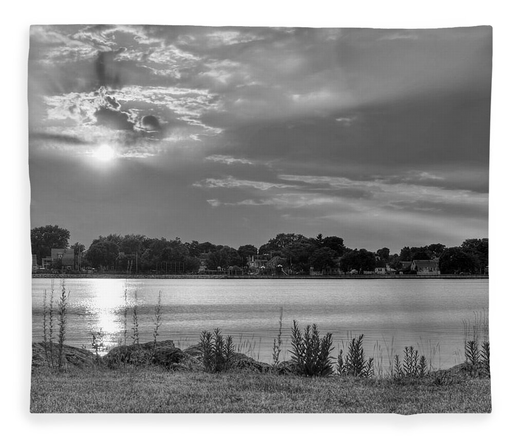Salem Fleece Blanket featuring the photograph Sunrays over Collins Cove Black and White by Toby McGuire