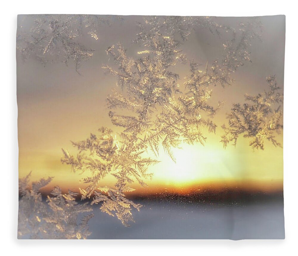 Sunrise Fleece Blanket featuring the photograph Sunrise and Frost by Susan Hope Finley