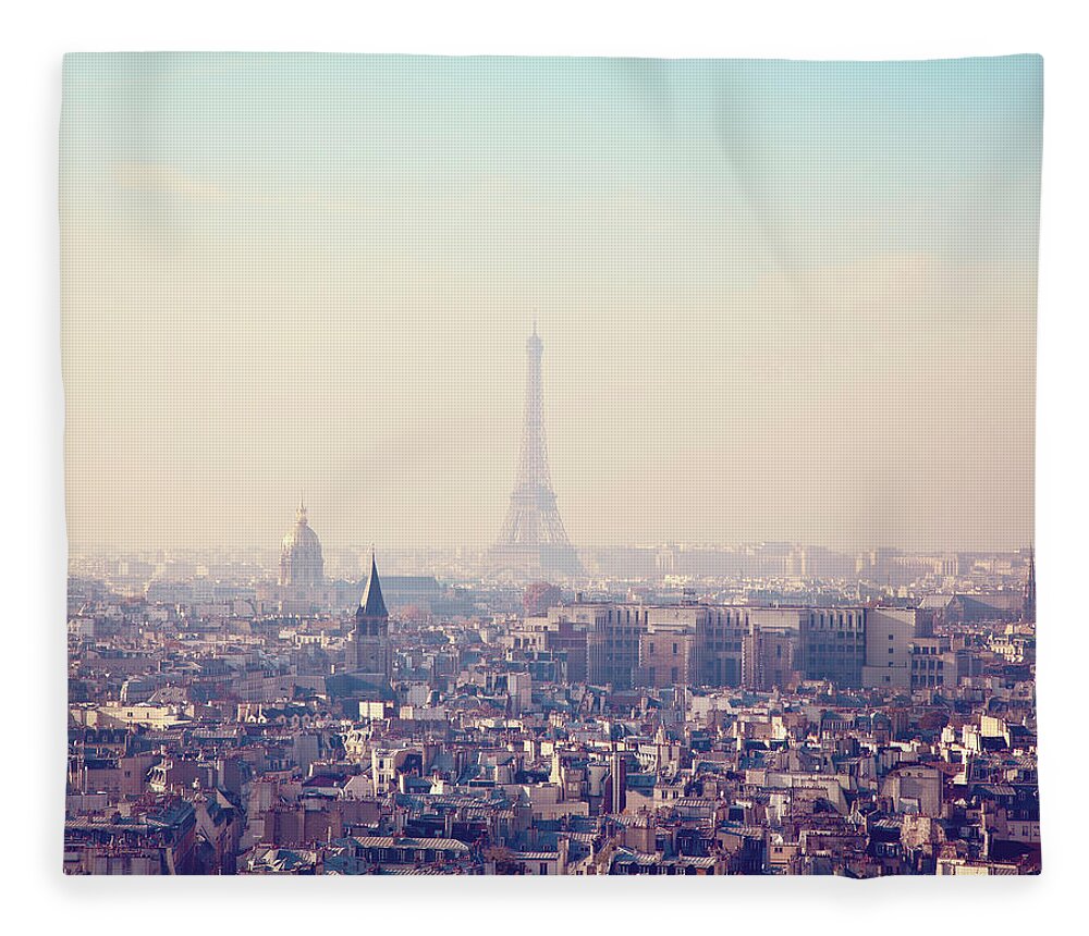Paris Fleece Blanket featuring the photograph Sunrise Over Paris by Melanie Alexandra Price
