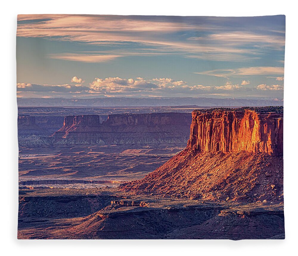 Canyonlands Fleece Blanket featuring the photograph Sunset at Orange Cliffs by Kenneth Everett
