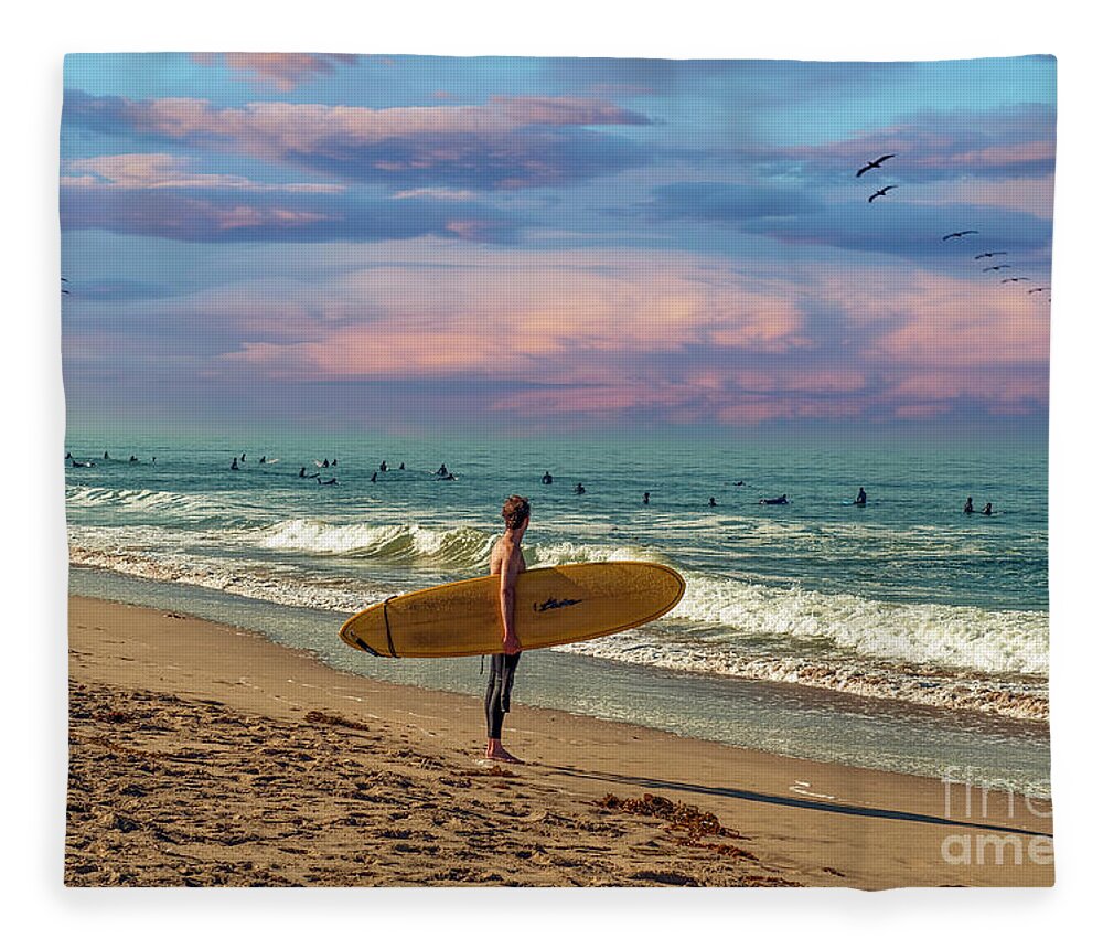 Socal Beaches Fleece Blanket featuring the photograph Surfers Sunset Delight by David Zanzinger