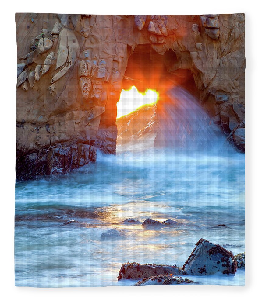 Landscape Fleece Blanket featuring the photograph Tears of The Sun by Jonathan Nguyen