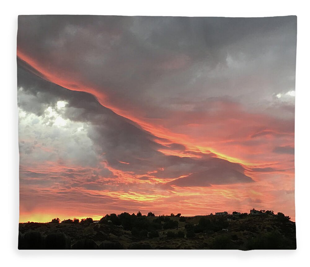 Spectacular Sunset Fleece Blanket featuring the photograph Temecula Sunset by Roxy Rich