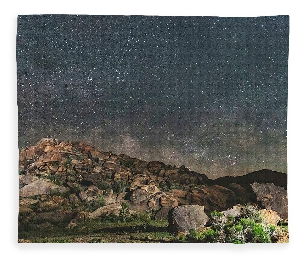 Milkyway Fleece Blanket featuring the photograph The Expanse by Daniel Hayes