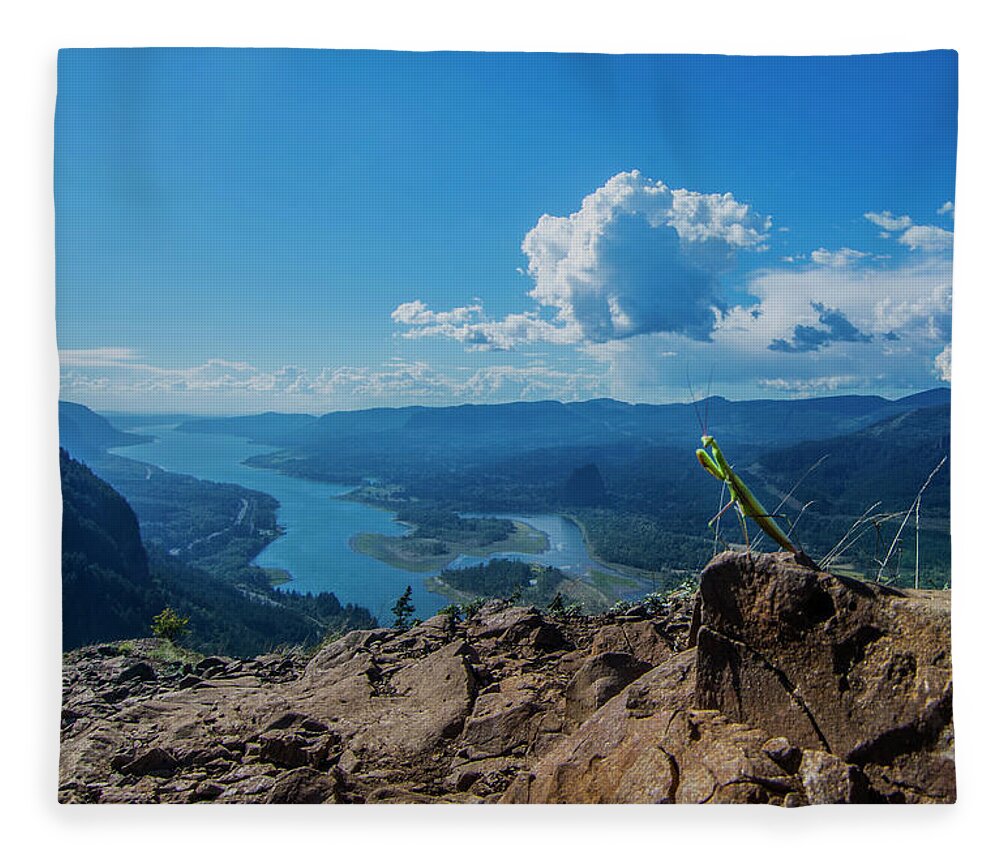 Animal Fleece Blanket featuring the photograph The Praying Mantis of Munra Point by Pelo Blanco Photo