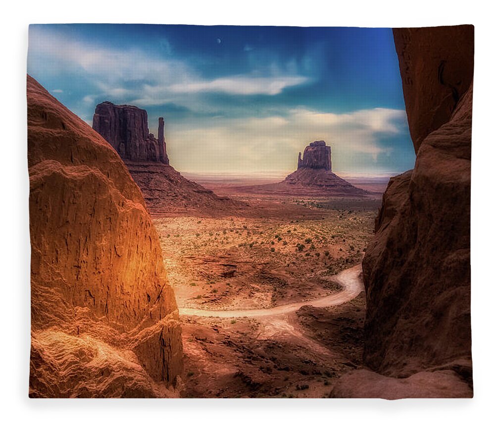 Arizona Fleece Blanket featuring the photograph The Silver Valley by Micah Offman