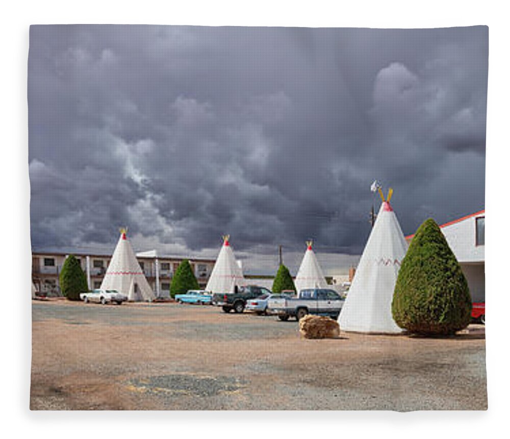 Wigwam Villages Fleece Blanket featuring the photograph The Wigwam Motel by Jurgen Lorenzen