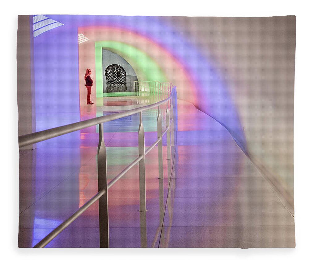 Mfah Fleece Blanket featuring the photograph Tunnel to Kinder Building by James Woody