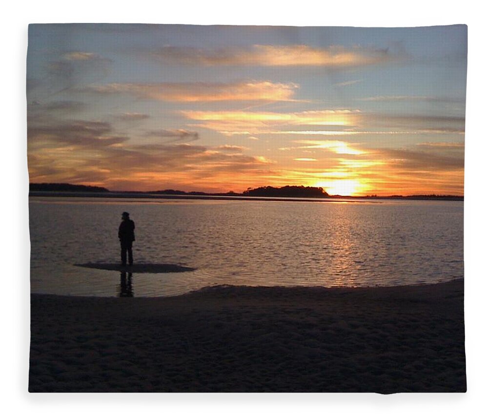 Beach Fleece Blanket featuring the photograph Tybee Sunset by Lee Darnell