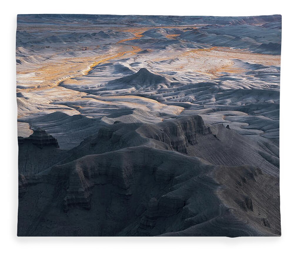 Utah Fleece Blanket featuring the photograph Vanquished by Dustin LeFevre