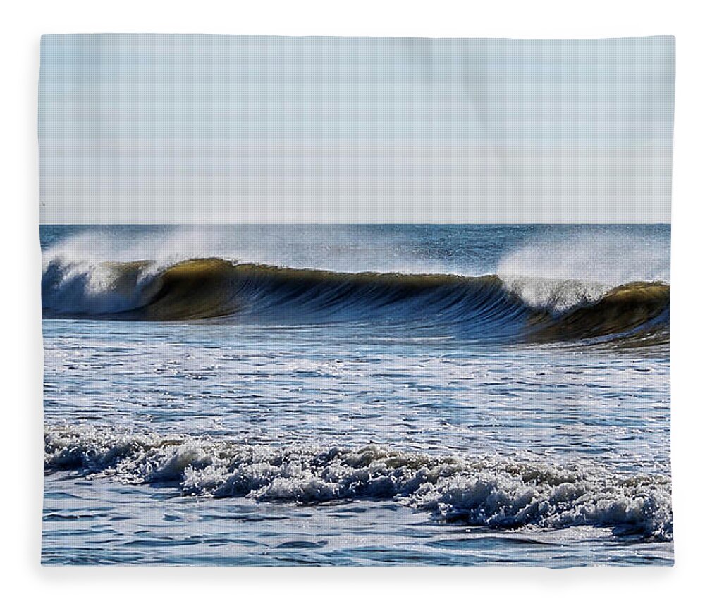 Beach Fleece Blanket featuring the photograph Wave Mist Photograph by Louis Dallara