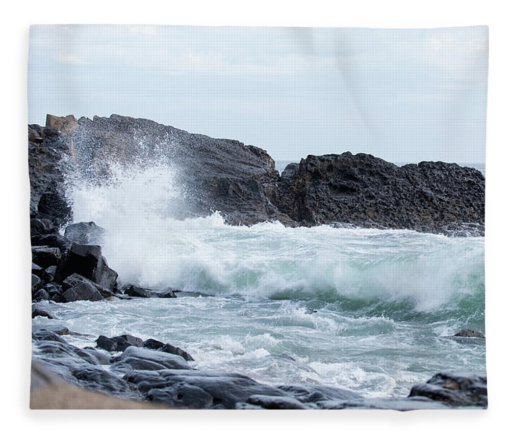 Waves Fleece Blanket featuring the photograph Waves Breaking on a Rocky Shoreline by Mark Stout