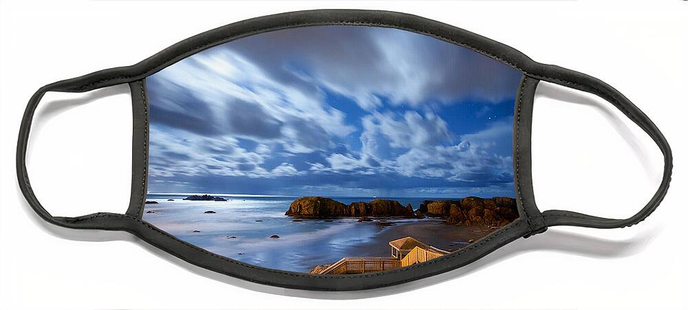 Bandon Face Mask featuring the photograph Bandon Nightlife by Darren White