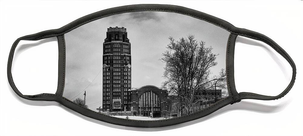 Buildings Face Mask featuring the photograph Central Terminal 4431 by Guy Whiteley