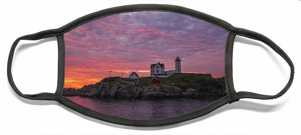 Atlantic Face Mask featuring the photograph Dawn at the Nubble by Steven Ralser