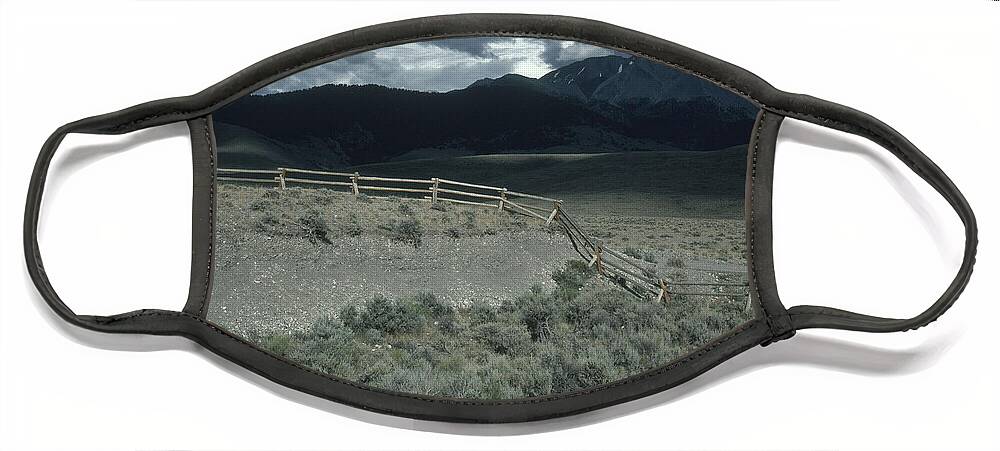 Fault Line Face Mask featuring the photograph Earthquake Fault In Idaho by William H. Mullins