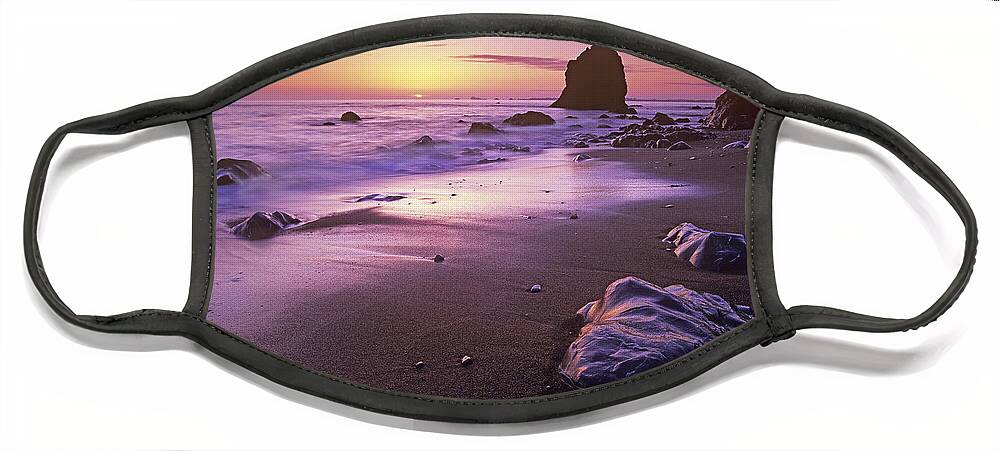 00175771 Face Mask featuring the photograph Enderts Beach At Sunset by Tim Fitzharris