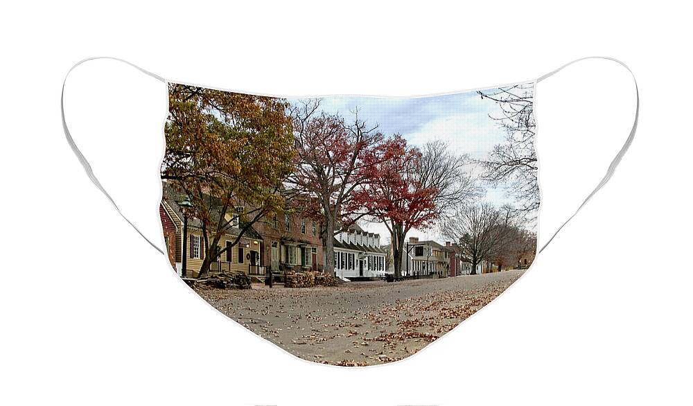 Williamsburg Face Mask featuring the photograph Lonely Colonial Williamsburg by Olivier Le Queinec