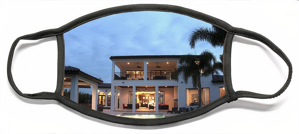 Luxury Face Mask featuring the photograph Luxury Home With Pool by Bill Bachmann