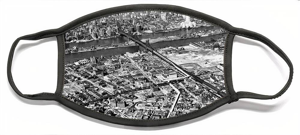 1937 Face Mask featuring the photograph New York 1937 Aerial View by Underwood Archives
