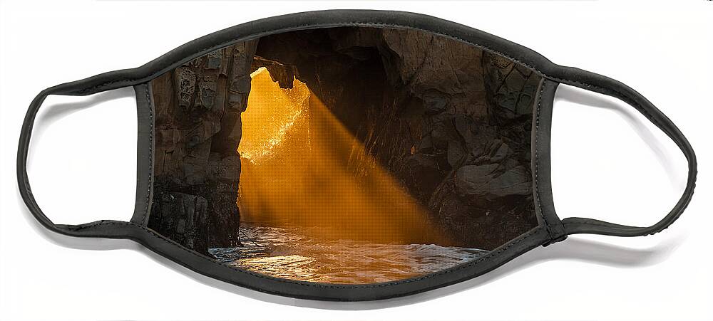 Big Sur Face Mask featuring the photograph Sunset at Pfeiffer Beach by George Buxbaum