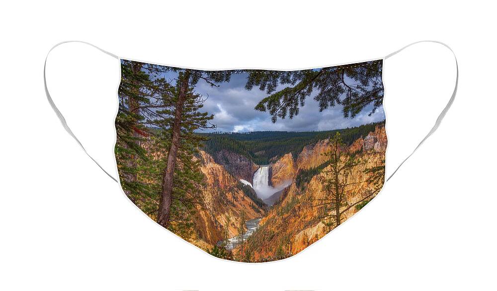 Waterfalls Face Mask featuring the photograph Artist Point Afternoon by Darren White