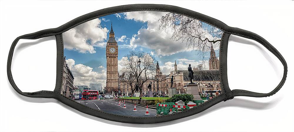 Ben Face Mask featuring the photograph Busy road by Mariusz Talarek