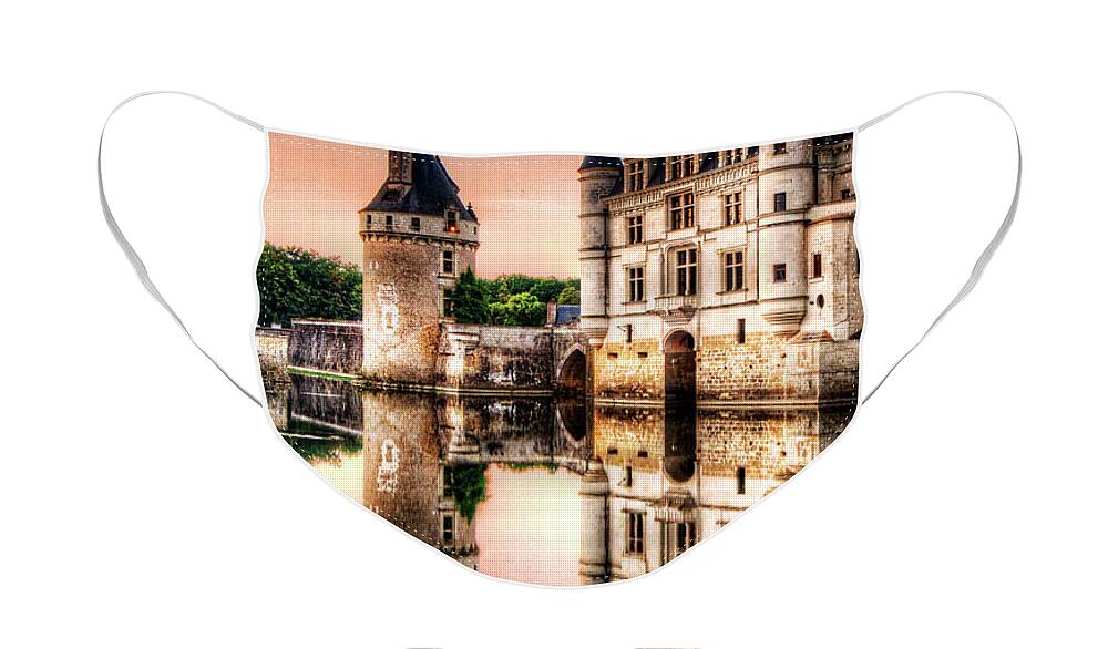 Chateau De Chenonceau Face Mask featuring the photograph Evening at Chenonceau Castle by Weston Westmoreland