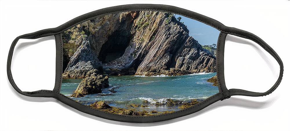 Rock Face Mask featuring the photograph Guerilla Bay 4 by Werner Padarin