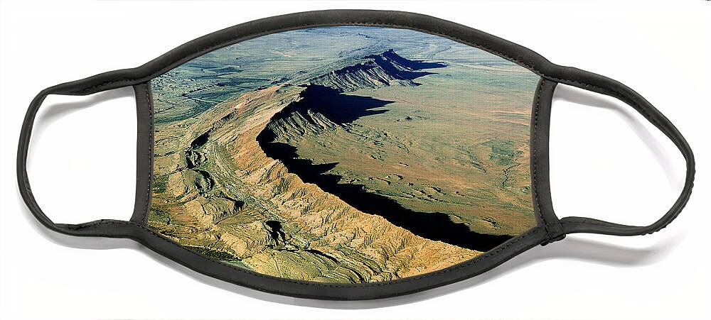 Hogback Face Mask featuring the photograph Hogback Ridge by Phil Degginger