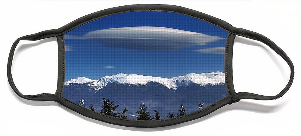 Lenticular Face Mask featuring the photograph Lenticulars over Mount Washington by White Mountain Images