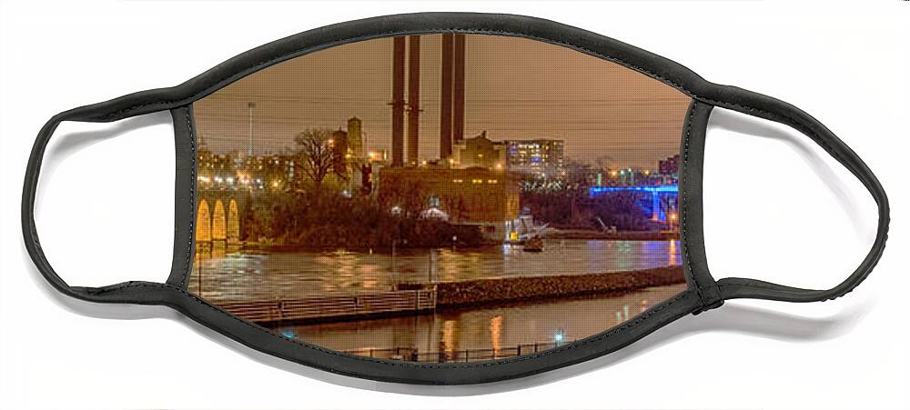 Minneapolis Bridges Face Mask featuring the photograph Minneapolis Bridges by Paul Freidlund