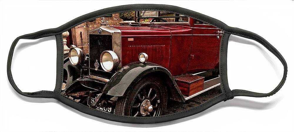 Vehicles Face Mask featuring the photograph Pre War Vauxhall by Richard Denyer