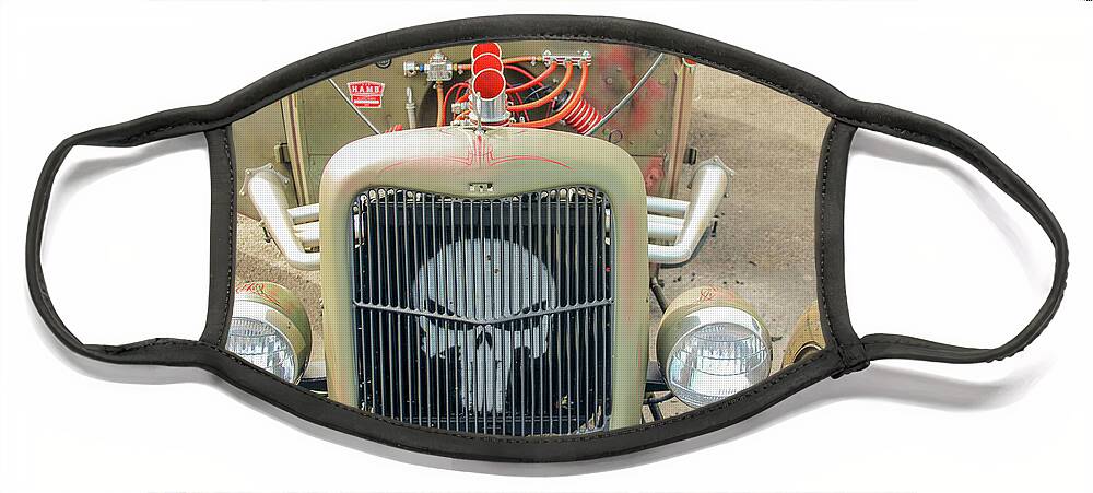 Ratrod Face Mask featuring the photograph Ratrod Skull by Darrell Foster