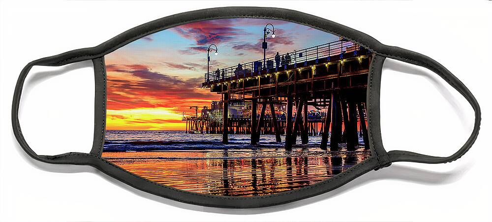 Santa Monica Pier Sunset Face Mask featuring the photograph Ripples And Reflections by Gene Parks