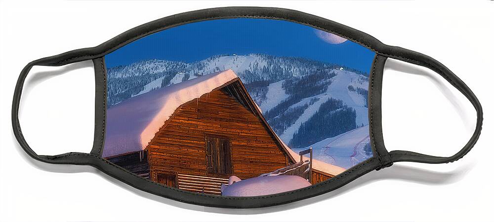 Barn Face Mask featuring the photograph Steamboat Dreams by Darren White