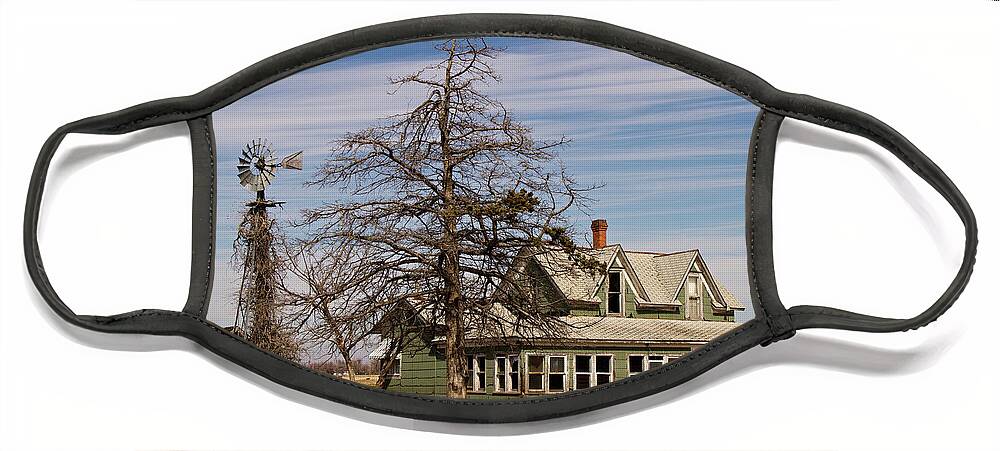 Alfalfa County Face Mask featuring the photograph The Green House by Lana Trussell
