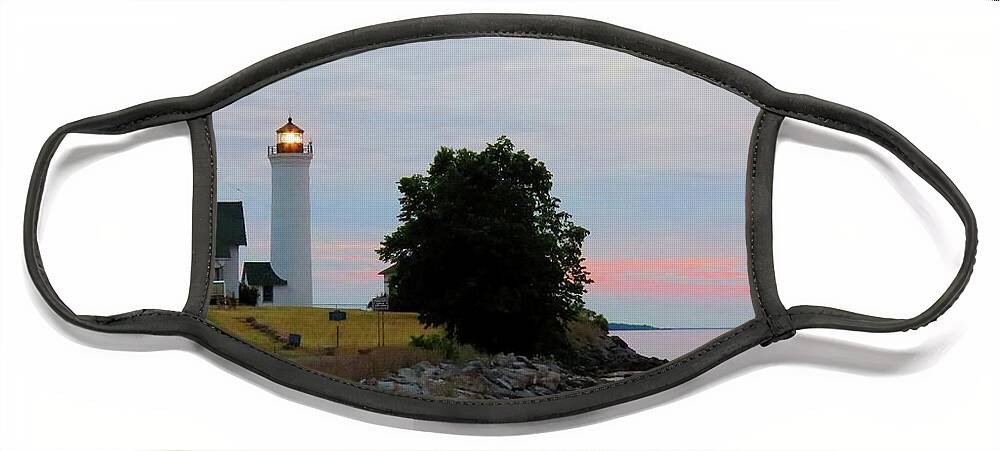 Cape Vincent Face Mask featuring the photograph Tibbetts Point Light Sunset by Dennis McCarthy