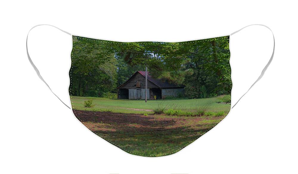 Barn Face Mask featuring the photograph Rural South Carolina #2 by Dale Powell