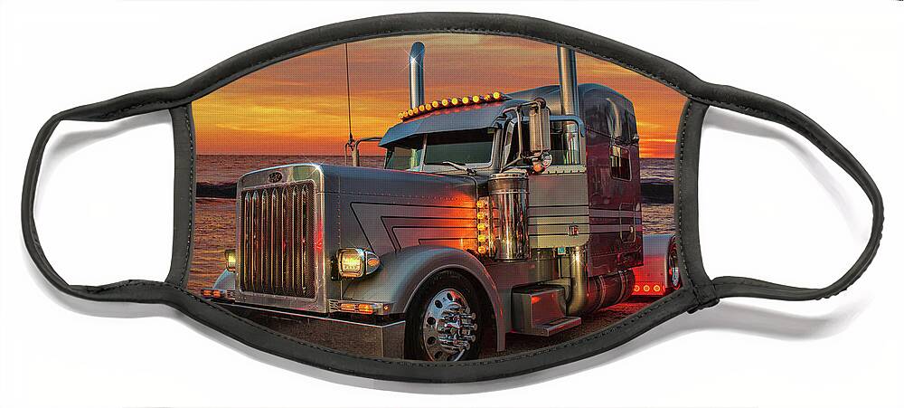Big Rigs Face Mask featuring the photograph Catr9577a-19 by Randy Harris